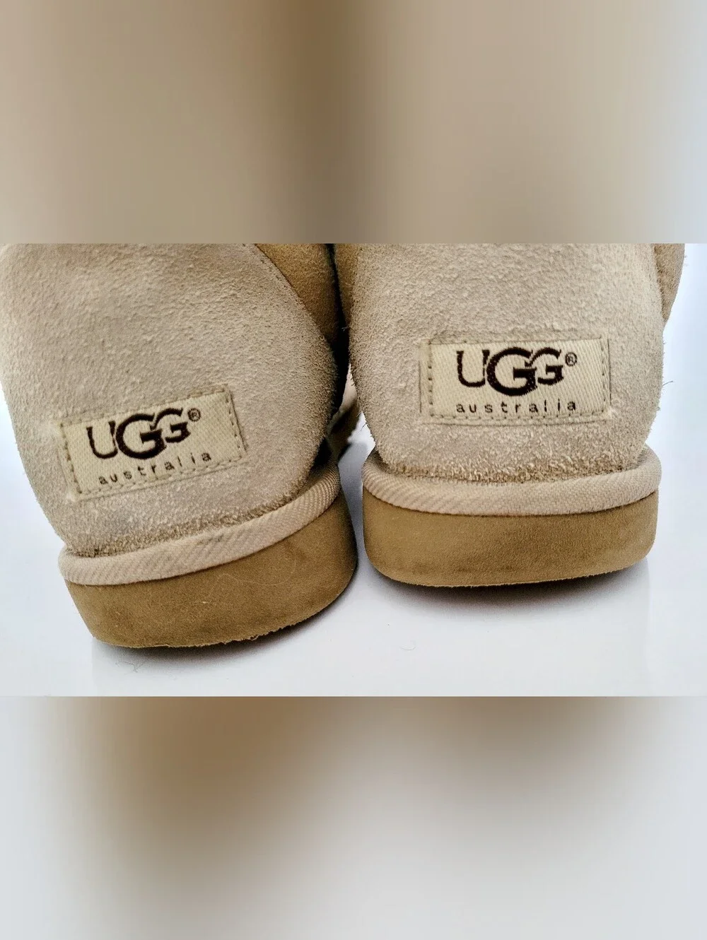 UGG Australia Classic Short II Boots Genuine Leather/Sheepskin US 9